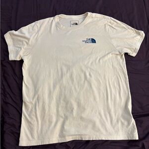 The North Face Ivory Women’s Graphic Tshirt Large Flaw